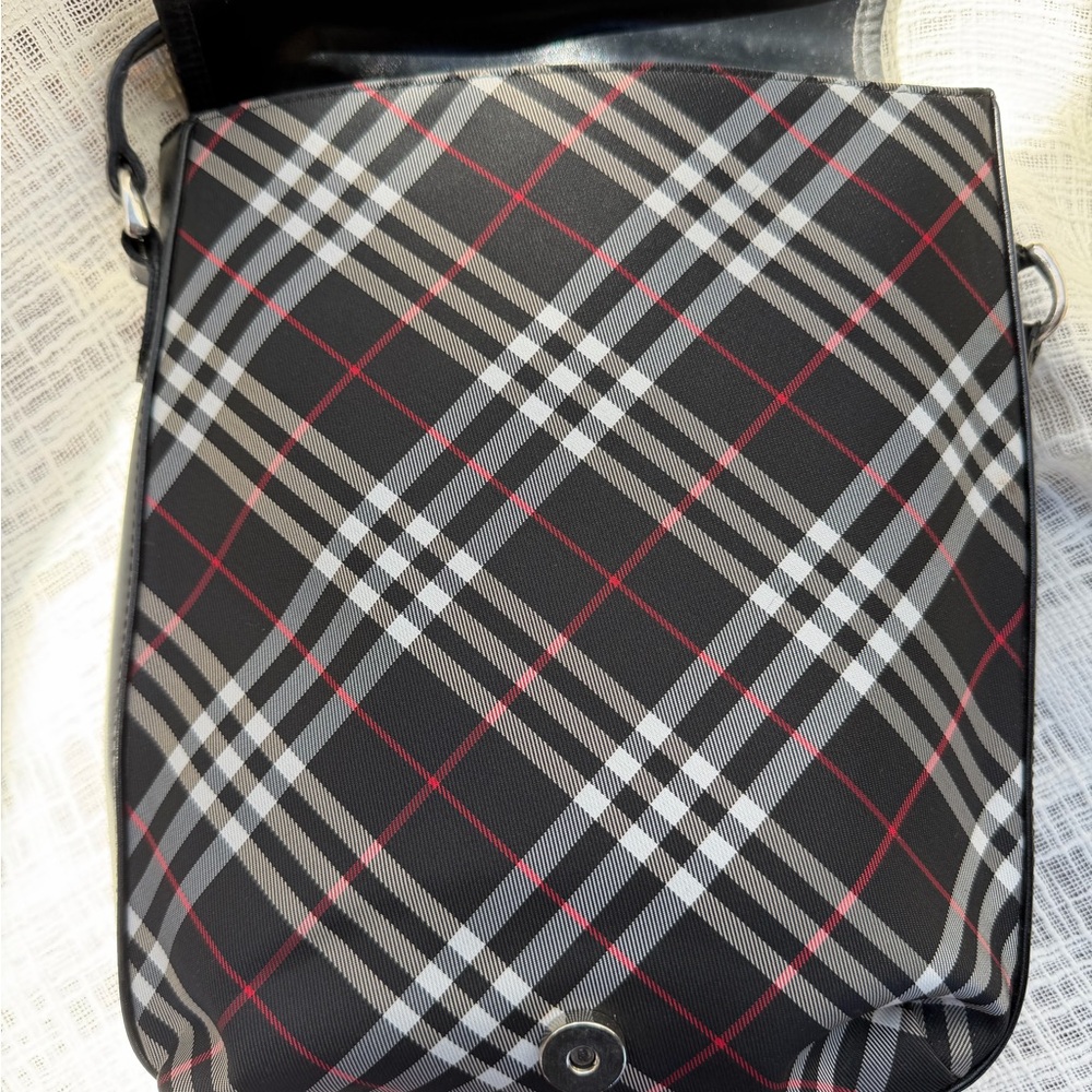 Authentic Burberry Blue Label Black Nova Check Crossbody Bag unisex - Picture 9 of 17